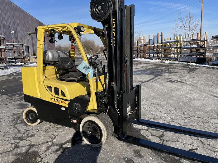 Used 2013 HYSTER S120FTPRS 12000LB CAPACITY FORKLIFT