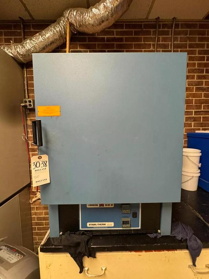 Used LINDBERG BLUE M STABIL-THERM ELECTRIC OVEN