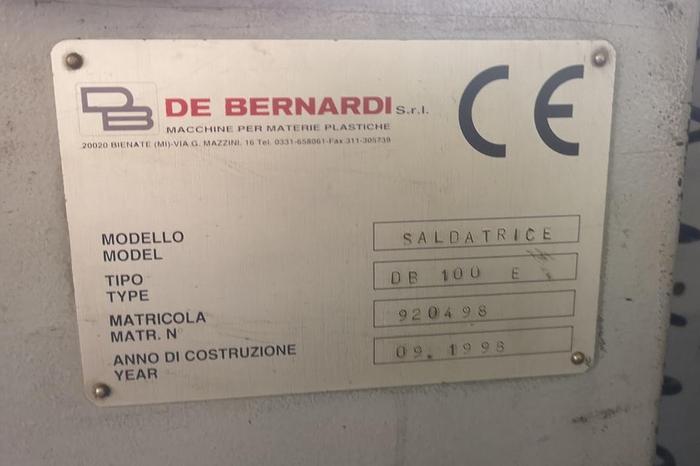 Used 1998 De Benardi 80G -SH for the production of film soft loop handles bags