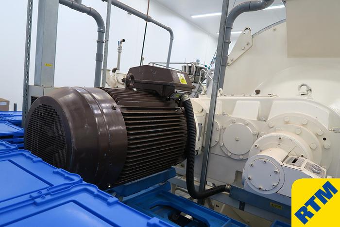 Used Universal Refiner Conche