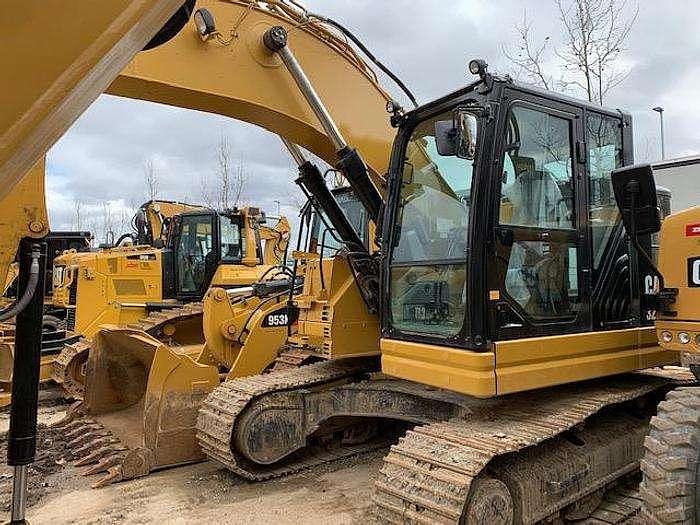 Gebraucht 2018 Caterpillar 325 FLCR