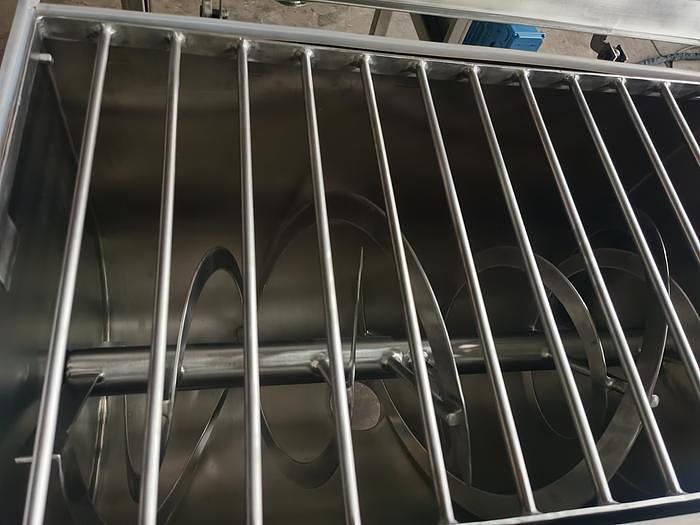 8 Cu. Ft ribbon blender