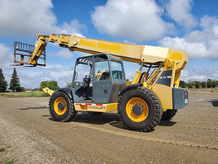Used 2011 GEHL DynaLift D-11-55