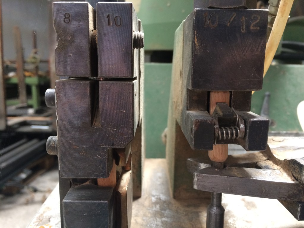 Usato INSERITRICE DI PERNI BREMA OV3B