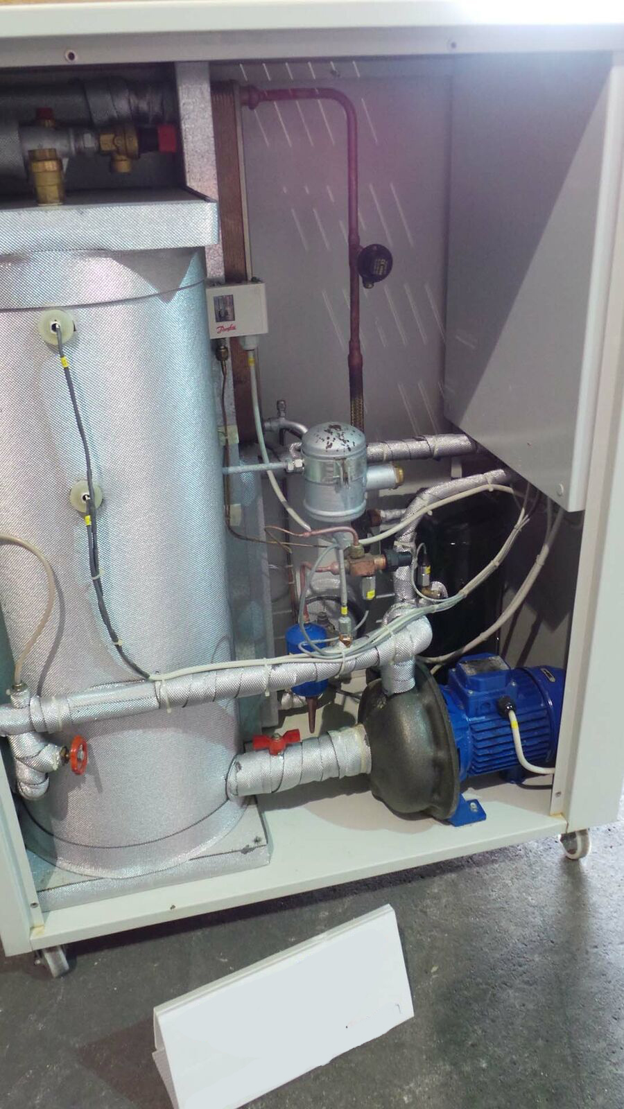 Used 2008 FF Frigofloid Impianti / E,Braun FWC6/CW-LT FWCC6/CW-LT, Cooling System, 400v/50Hz/C/C 5.5Kw(0-C) FF Frigofloid / E,Braun