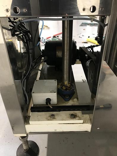Used King CS120 8 Head Screw Capper