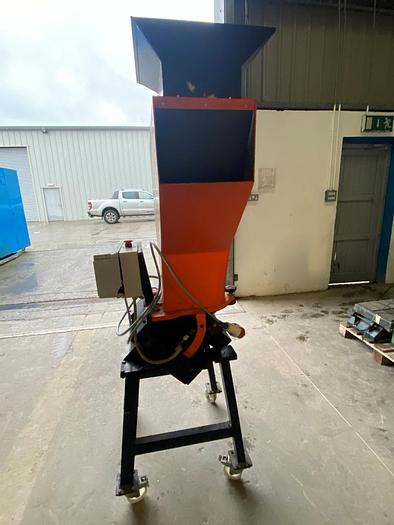 Used 2000 DIPRE GRS 182 A8 Plastic Granulator