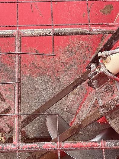 Used EZ Trail 500 Grain Cart