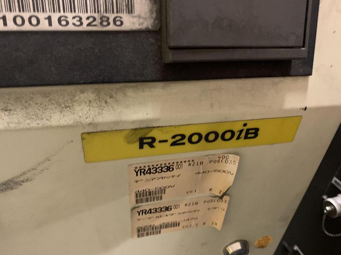 Used FANUC R2000iB/125L 6 AXIS CNC ROBOT WITH R30iA CONTROLLER