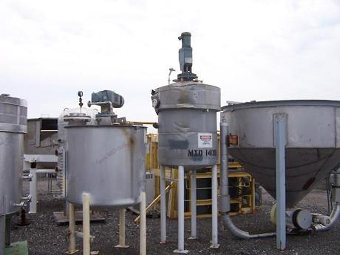 Used 200 GALLON MUELLER MIX TANK - S/S - JACKETED