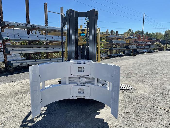 Used 12,000 POUND HYSTER MODEL S120FT ROLL CLAMP FORKLIFT WITH 60" CASCADE CLAMP
