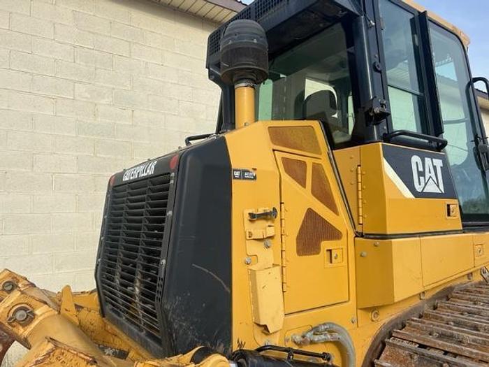 Used 2010 CAT 963D/ with ripper