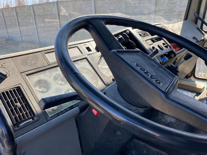 Gebruikt 1987 VOLVO FL6.11 kipper /crane