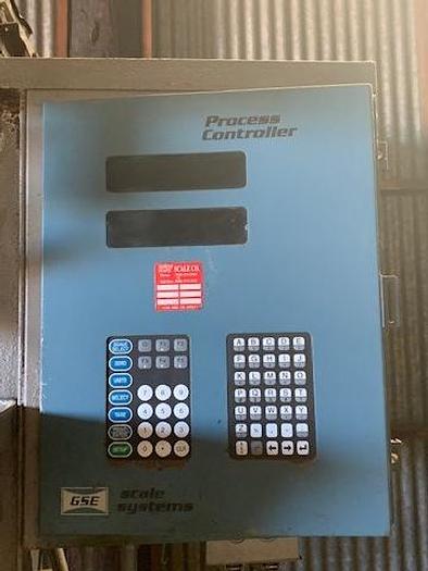 Used Triangle 3- Bucket Flexitron 1600 Linear Scale Filler