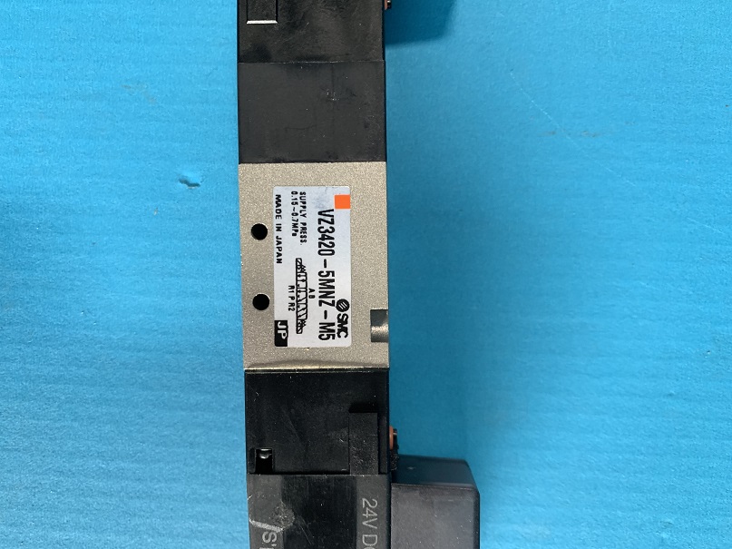 Used SMC Solenoid Valve VZ3420-5MNZ-M5