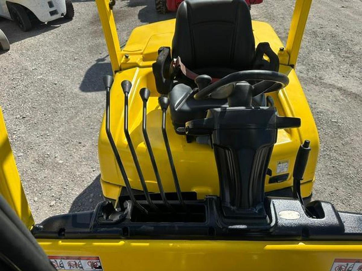 Used 2018 HYSTER H90FT FORKLIFT