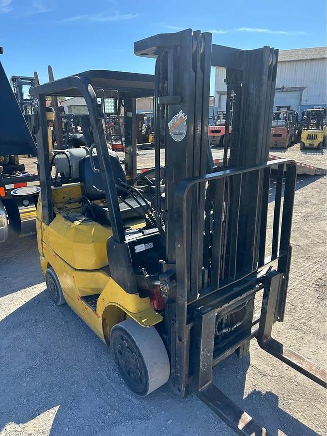 Used 2003 TOYOTA 7FGCU25 FORKLIFT
