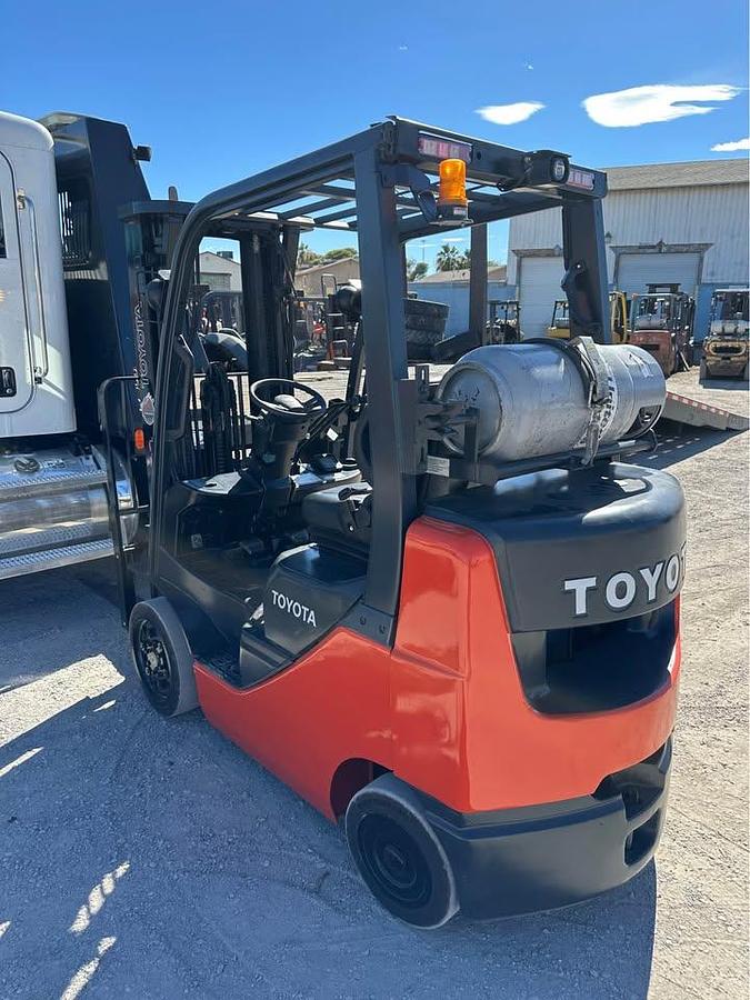 Used 2007 TOYOTA 8FGCU25 FORKLIFT