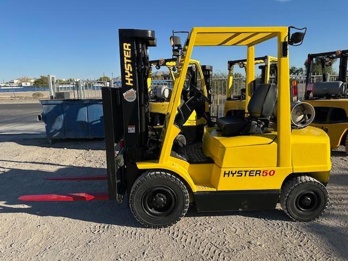 Used 2000 HYSTER H50XM FORKLIFT