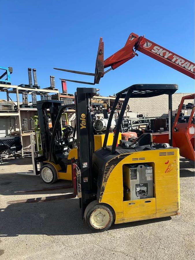 Used 2019 YALE ESC040AD DOCKER FORKLIFT