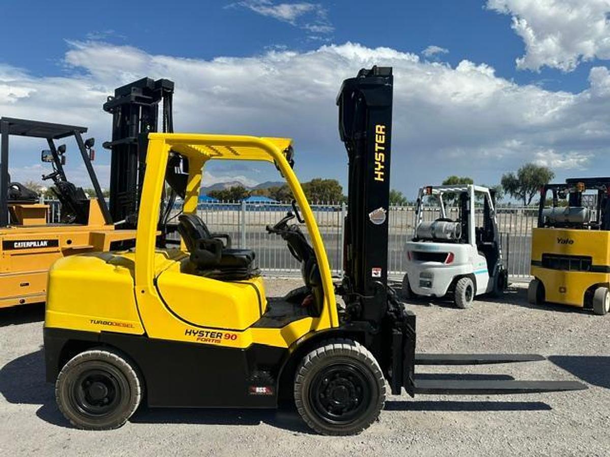 Used 2018 HYSTER H90FT FORKLIFT