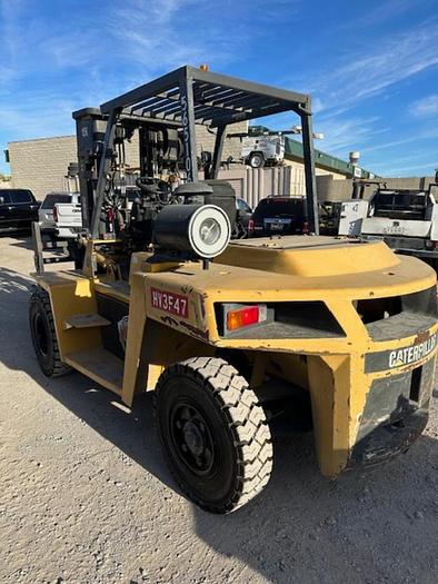 Used 2012 CAT DP70E FORKLIFT