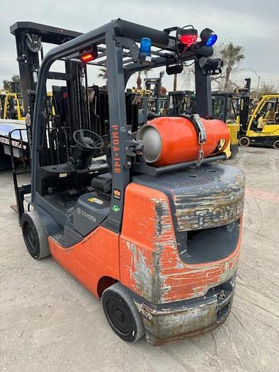 Used 2017 TOYOTA 8FGCU30 FORKLIFT