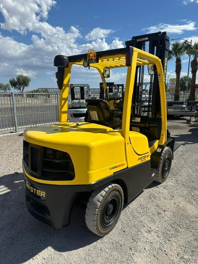 Used 2018 HYSTER H90FT FORKLIFT