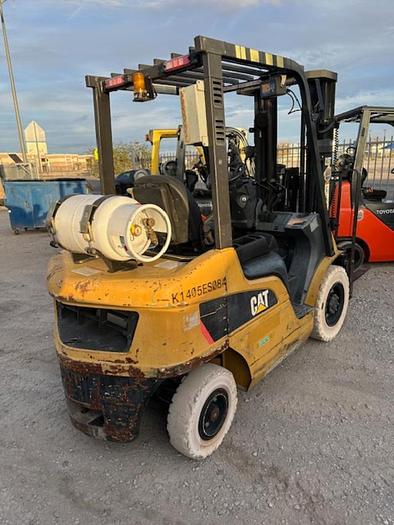 Used 2014 CAT P5000 FORKLIFT