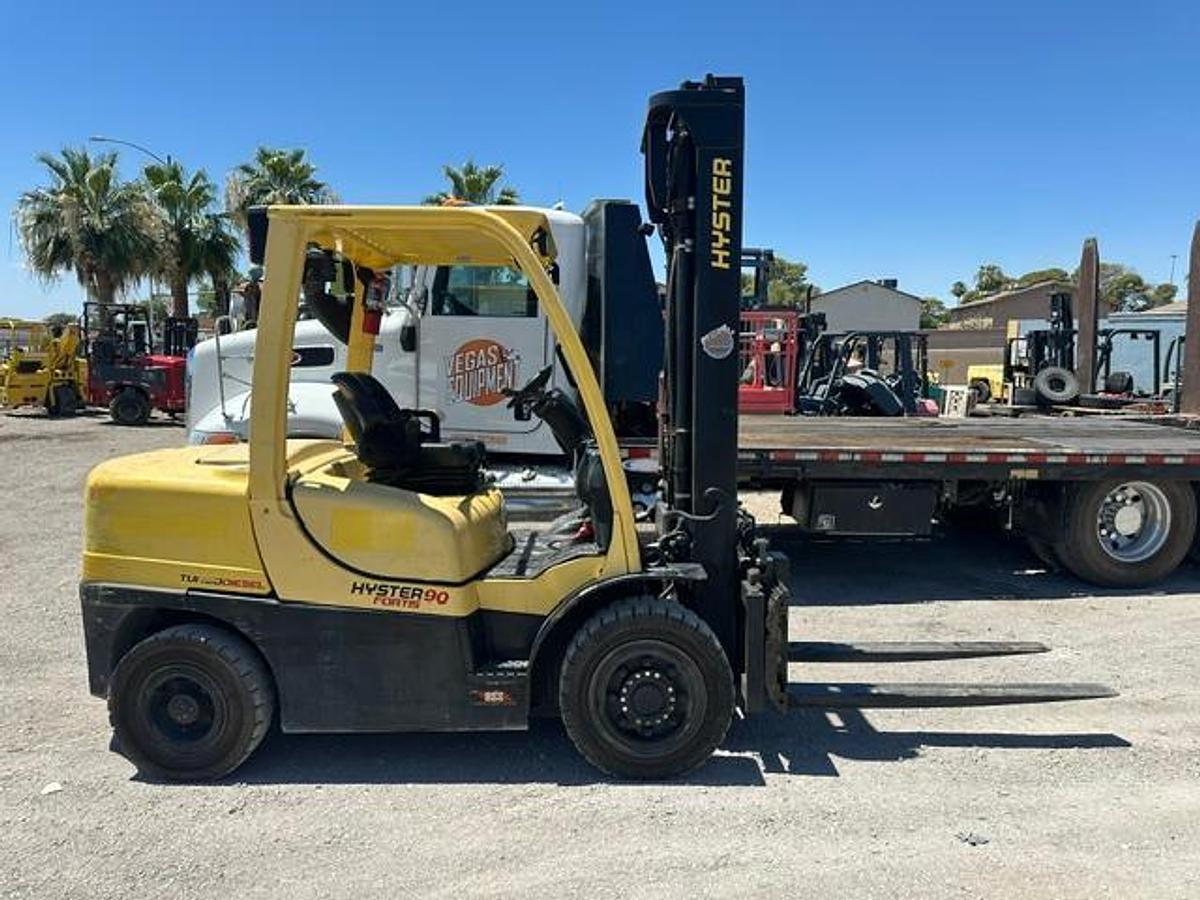 Used 2018 HYSTER H90FT FORKLIFT