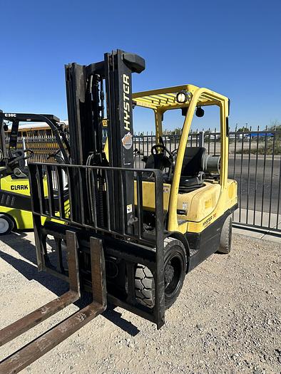 Used 2007 HYSTER H70FT FORKLIFT
