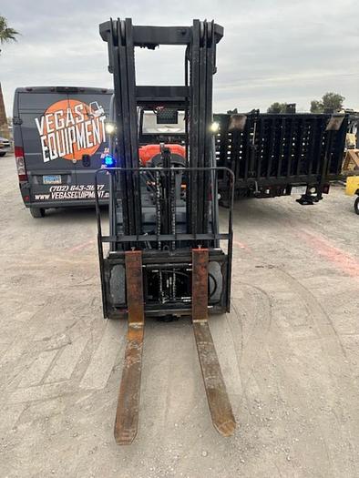 Used 2017 TOYOTA 8FGCU30 FORKLIFT