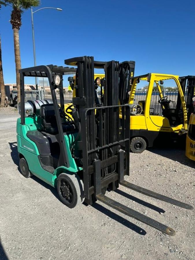Used 2006 MITSUBISHI FGC25K FORKLIFT