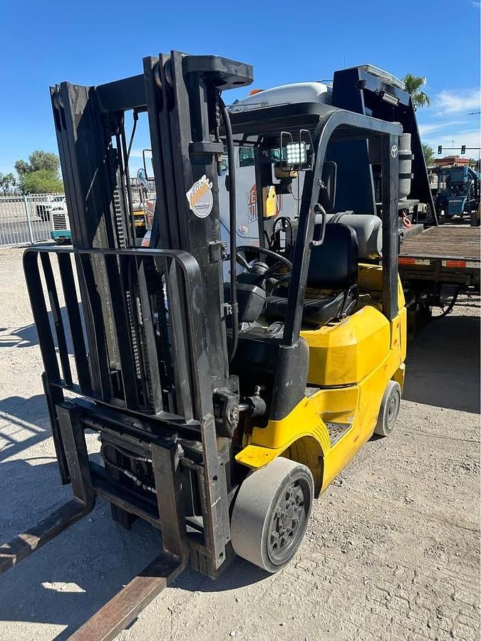 Used 2003 TOYOTA 7FGCU25 FORKLIFT