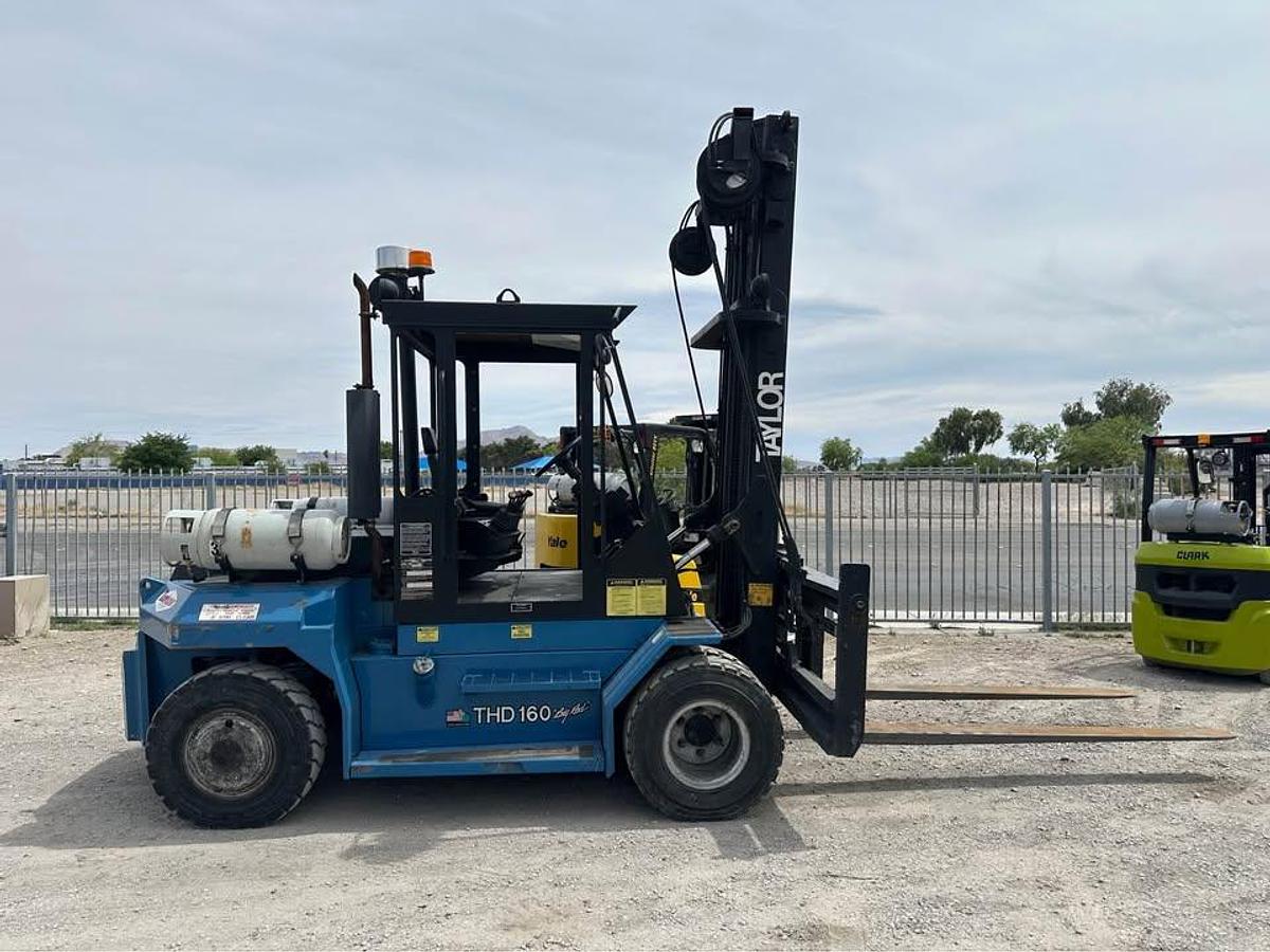 Used 2006 TAYLOR THD160 FORKLIFT