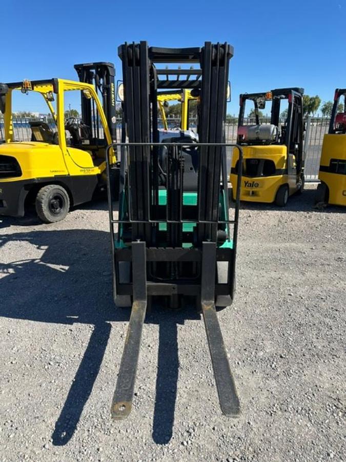 Used 2006 MITSUBISHI FGC25K FORKLIFT