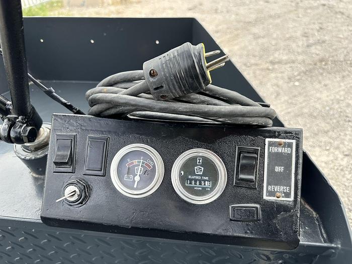 Used 2000 TAYLOR DUNN SS534 Step Saver