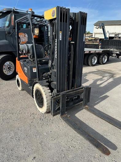 Used 2016 DOOSAN G25E-5 FORKLIFT