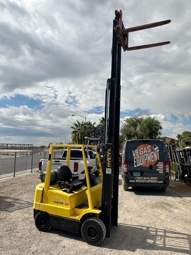 Used HYSTER H40XMS FORKLIFT