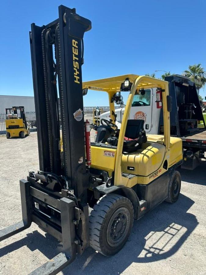Used 2018 HYSTER H90FT FORKLIFT