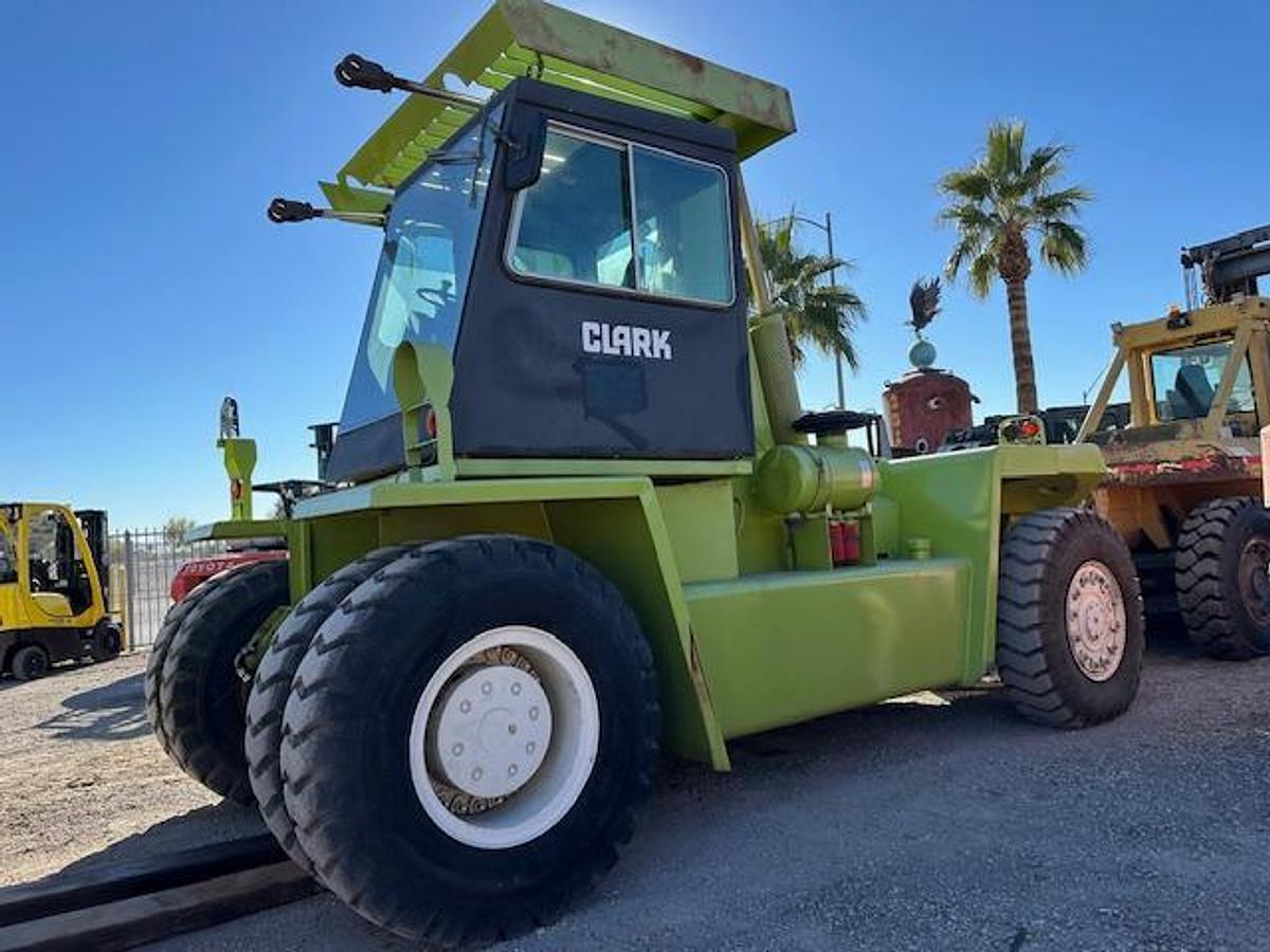Used 1985 CLARK C500Y-550 FORKLIFT
