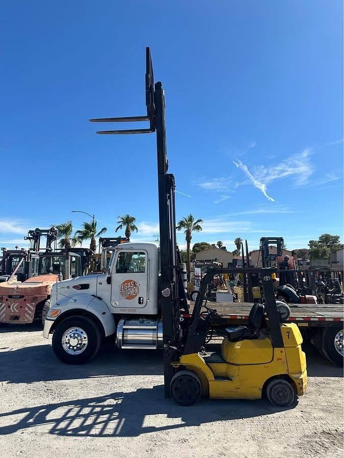 Used 2003 TOYOTA 7FGCU25 FORKLIFT