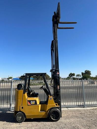 Used 2008 CAT GC40K-STR FORKLIFT