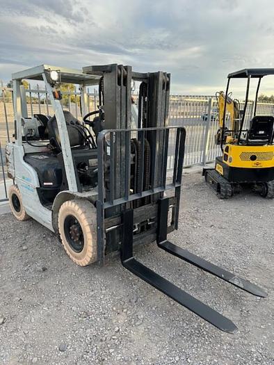 Used 2016 UNICARRIERS MU1F2A25LV FORKLIFT