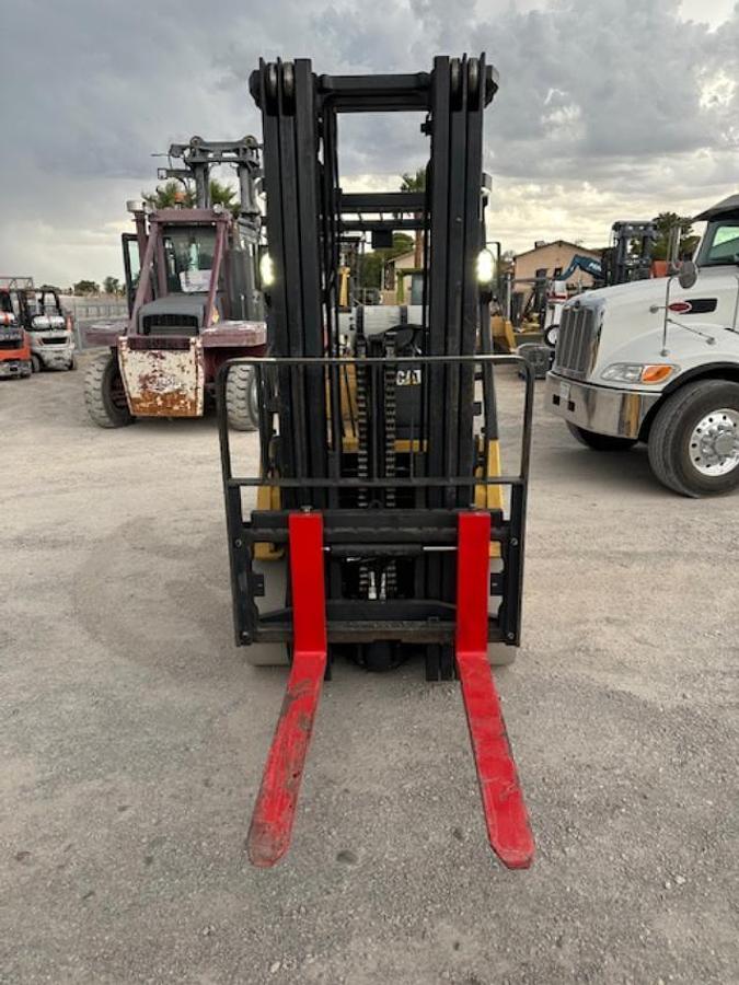 Used 2012 CAT GC45K SWB FORKLIFT