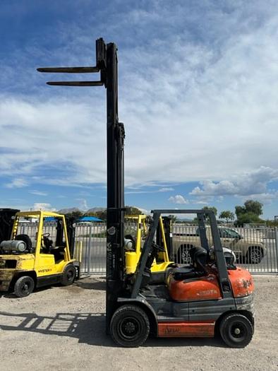 Used 1999 TOYOTA 42-6FGU25