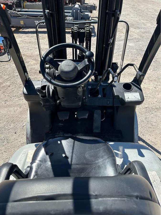 Used 2011 NISSAN MP1F2A25DV FORKLIFT