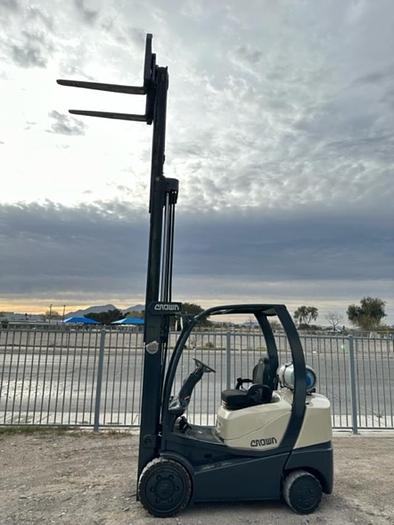 Used 2010 CROWN C-5 1000-50