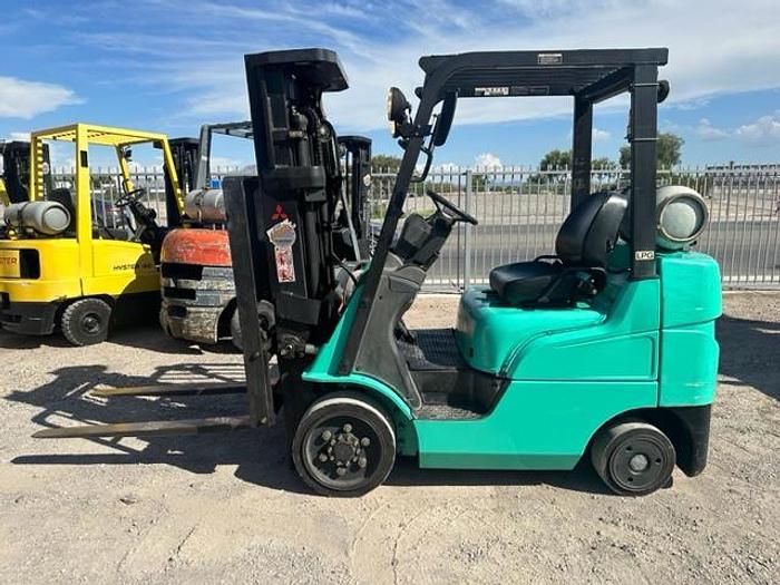 Used 2005 MITSUBISHI FGC25N FORKLIFT