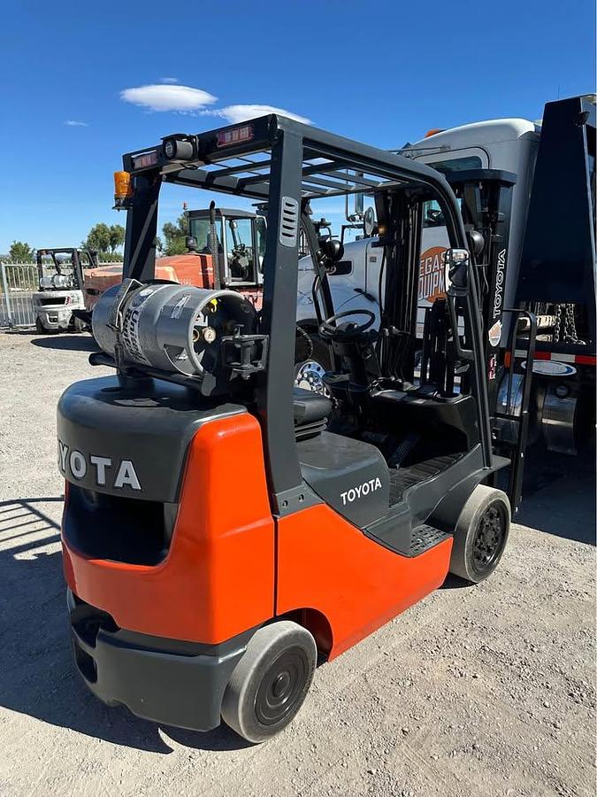 Used 2007 TOYOTA 8FGCU25 FORKLIFT